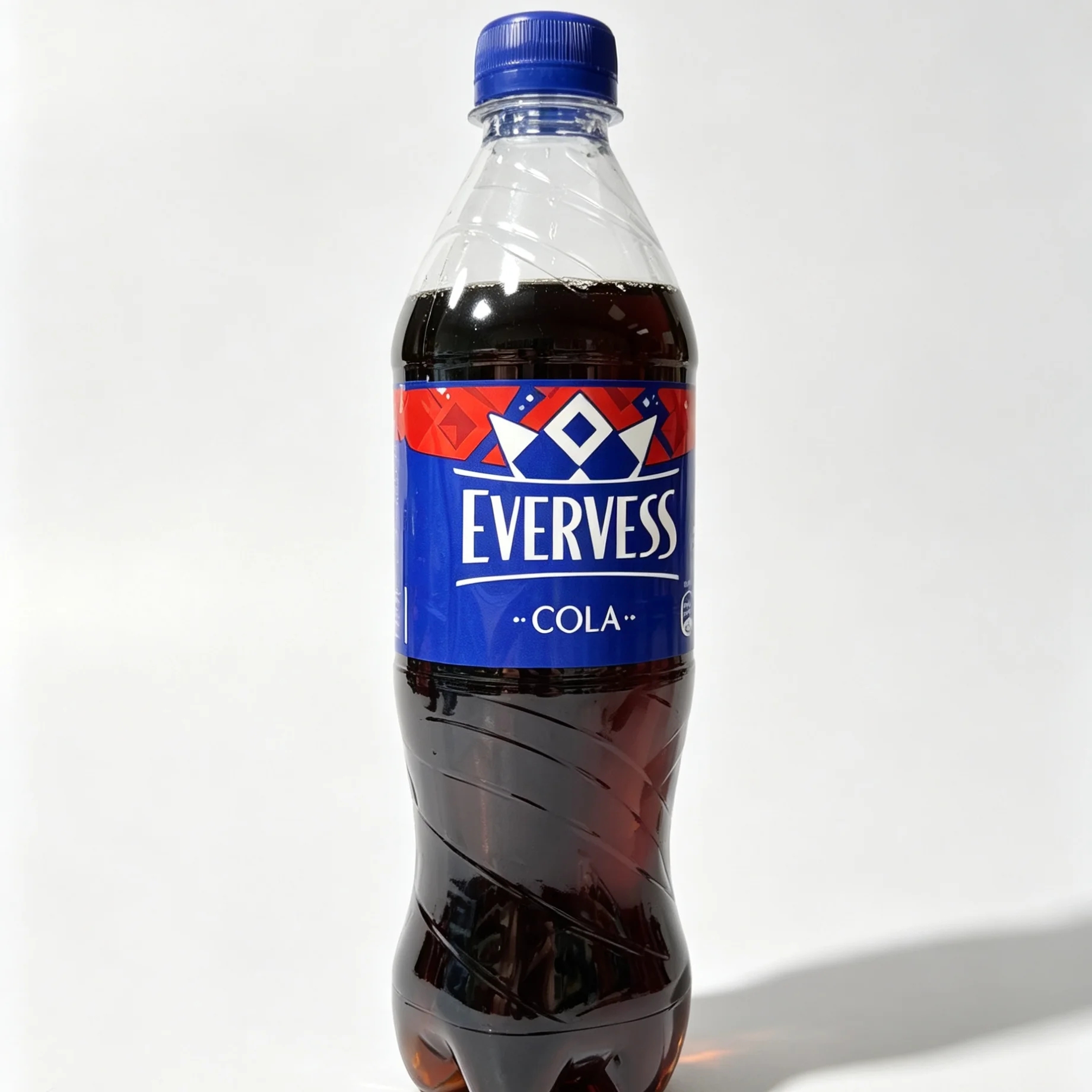 Напиток Evervess кола 0.5 л